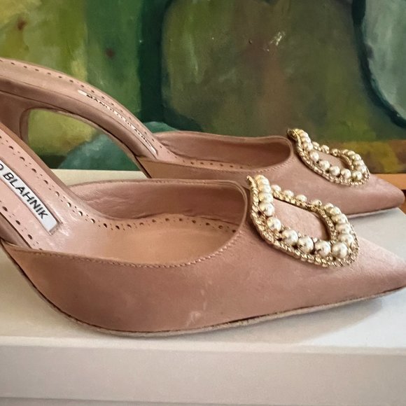 Manolo Blahnik Pearl Fabetamu Mule 38.5 - Picture 9 of 15